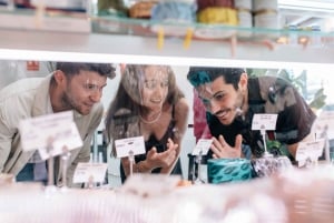 Lisboa: Encantos de Alfama, Tapas, Vino y Crucero en Barco al Atardecer