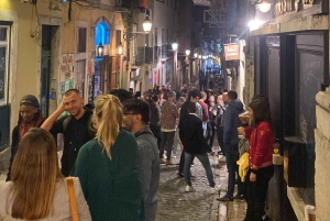 Lissabon: Bairro Alto nattelivstur med drinks