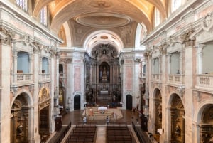 Lisboa: Bilhete de entrada na Igreja da Graça com bebida na esplanada