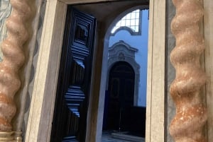 Lisboa: Bilhete de entrada na Igreja da Graça com bebida na esplanada