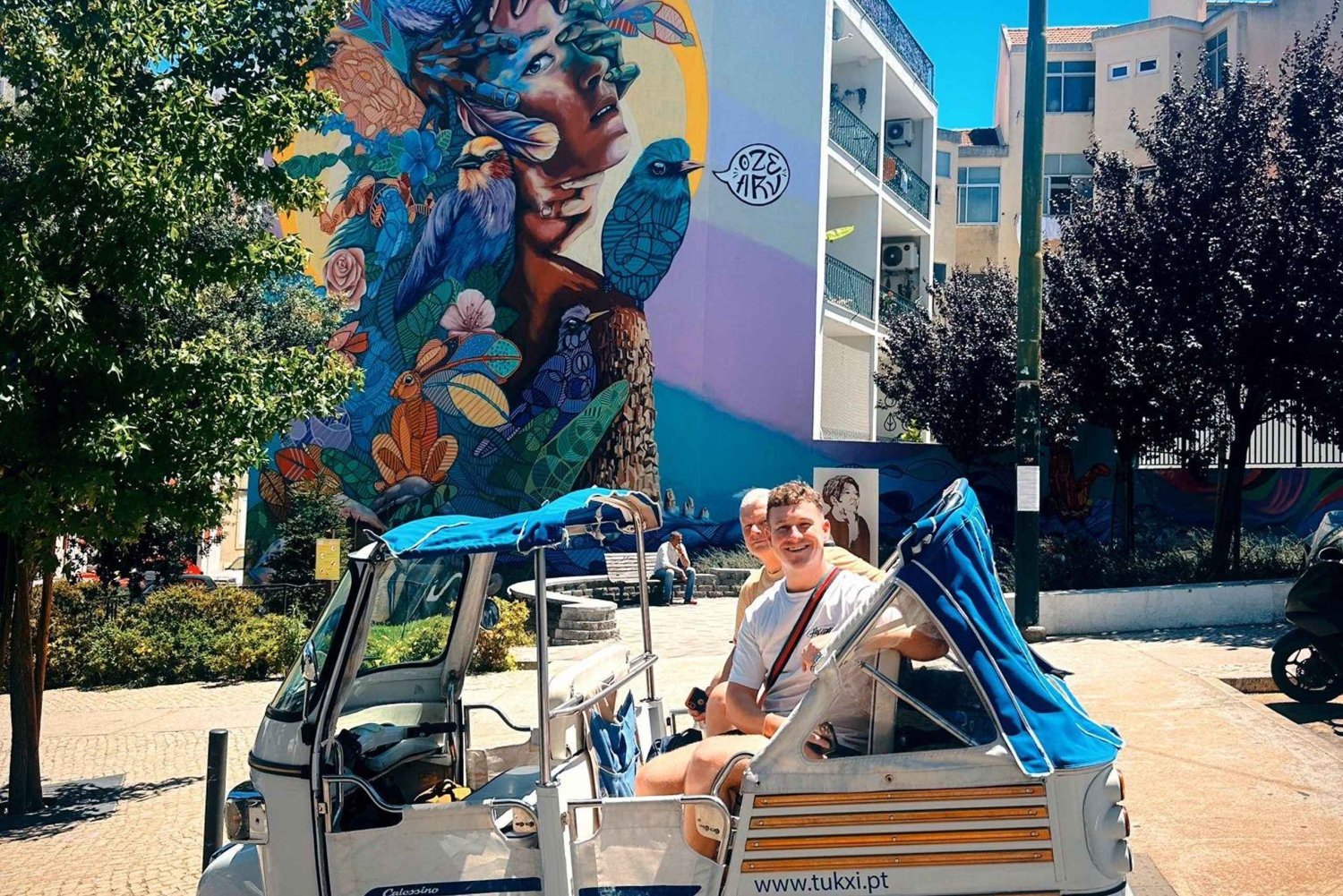 Det skjulte Lissabon: Historiske hemmeligheder med tuk-tuk