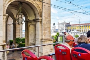 Lisbon: Hop-On Hop-Off Bus Tour
