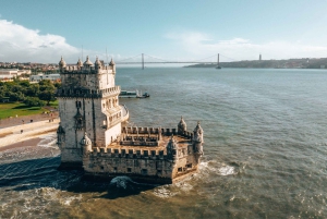 Lisbona: Tour privato di Belém in tuk-tak con prelievo