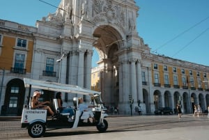 Lisboa: Tour privado de la ciudad enogastronómica en Eco Tuk Tuk