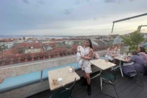Lissabon: Fest på tagene: Sky Tour med 6 tagterrasser og drinks