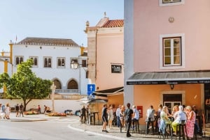 Lisbona: Tour per piccoli gruppi di Sintra, Cascais e Palazzo Pena