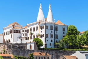 Lissabon: Sintra, Pena, Cascais & Cabo Dagstur med billetter