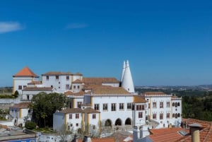 Lisbon: Sintra, Pena, Moorish Castle, Regaleira & Cascais