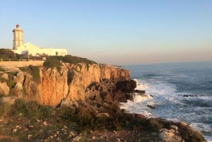 Lisbona: Sintra, Palazzo Pena, Quinta Regaleira, Cascais Tour