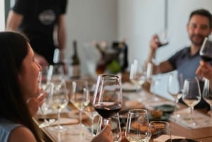 Lisbona: Degustazione di vini e abbinamento di cibi