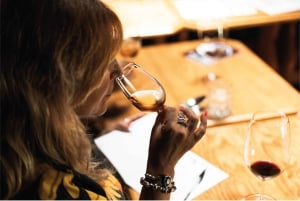 Лиссабон: Дегустация вин в типичном португальском ресторане