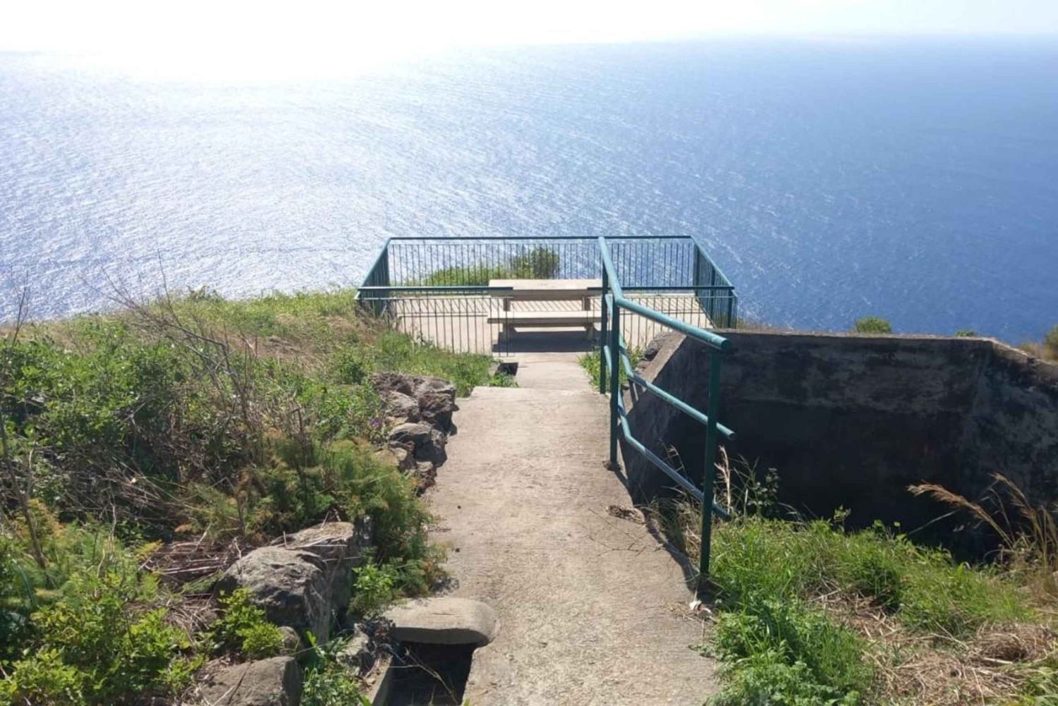 Madère : Dégustation guidée de vins et promenade panoramique