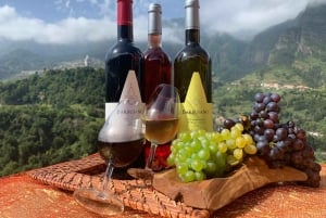 Madera: degustacja wina, Muzeum Miodu i Cabo Girão
