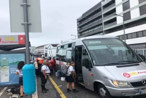 Luchthaven Ponta Delgada: Bus van/naar Vila Franca do Campo