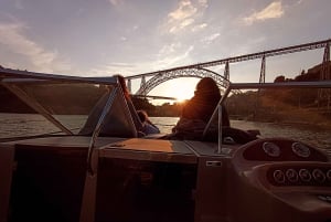 Porto: 6 mostów i rejs wycieczkowy po Ribeira z opcją zachodu słońca