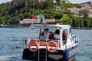 Porto: 6 siltaa -risteily portviinin maistajaisilla ja auringonlaskun katseluvaihtoehdolla