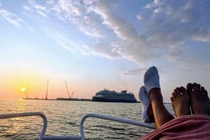 Porto: 6 siltaa -risteily portviinin maistajaisilla ja auringonlaskun katseluvaihtoehdolla