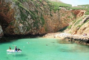 Porto: Berlengas-øerne, Óbidos-slottet og Peniche - dagsudflugt