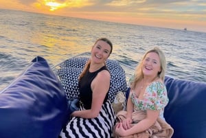 Porto: 6 siltaa -risteily portviinin maistajaisilla ja auringonlaskun katseluvaihtoehdolla