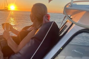 Porto: 6 siltaa -risteily portviinin maistajaisilla ja auringonlaskun katseluvaihtoehdolla