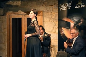 ポルト：カレムセラーツアー、ファドショー、ワインテイスティング