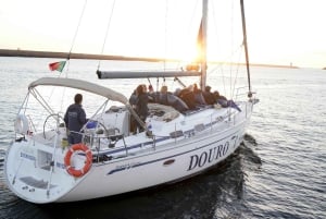 Porto: Charming Sailboat Cruise with Port Wine,Sunset Option