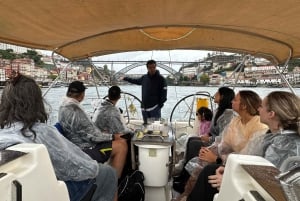 Porto: Charming Sailboat Cruise with Port Wine,Sunset Option