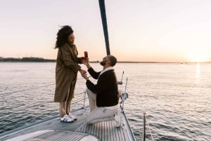 Porto: Charming Sailboat Cruise with Port Wine,Sunset Option