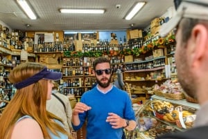 Porto: Delicious Food and Wine Walking Tour