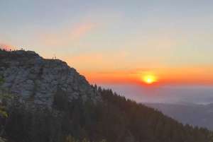 Ночная прогулка с гидом, чтобы насладиться восходом солнца на горе Марао