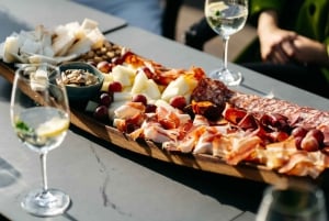 Porto: Douro Valley Tour mit 2 Weingütern, Mittagessen und Kreuzfahrt