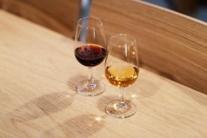 Porto: Douro Valley Tour mit 2 Weingütern, Mittagessen und Kreuzfahrt