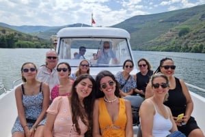 Porto - Dourodalen Douro Valley Tour med lunch, båttur och provsmakningar