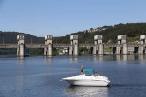 Porto - Dourodalen Douro Valley Tour med lunch, båttur och provsmakningar
