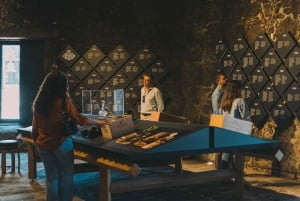 Porto: Fonseca Cellar Tour & 1 WOW Museum
