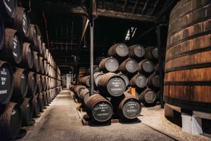 Porto: Visita à Graham's Port Lodge e degustação de vinhos no Vintage Room