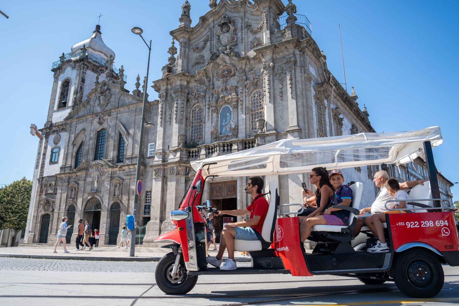 Porto : Visite guidée en tuk-tuk et croisière sur le Douro