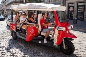 Porto: tour guidato in tuk-tuk e crociera opzionale sul fiume Douro