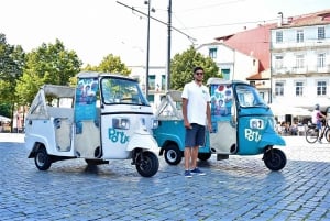 Porto: Guided Tuk Tuk Tour