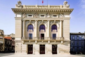 Porto: Guided Tuk Tuk Tour
