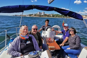 Porto: Private Douro River Charming Cruise w/wine tasting 8p