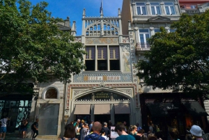 Porto: Yksityinen historiallisen keskustan kävelykierros ja degustointi