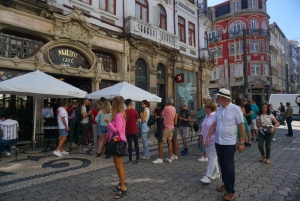 Porto: Yksityinen historiallisen keskustan kävelykierros ja degustointi