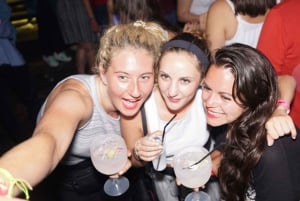 Porto: PubCrawl med 6 drinks + VIP-klubadgang