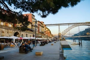 Porto Ribeira and highlights Private Walking Tour