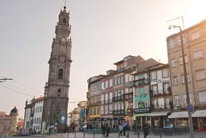 Porto Ribeira and highlights Private Walking Tour