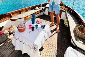 Porto San Paolo: tour in barca di mezza giornata a Tavolara e Molara