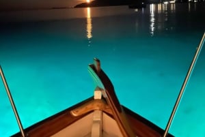 Porto San Paolo: Aperitivo al tramonto in crociera d'epoca a Tavolara