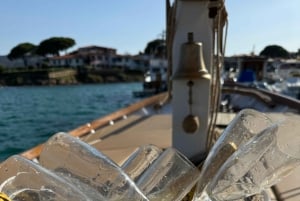 Porto San Paolo: Aperitivo al tramonto in crociera d'epoca a Tavolara
