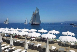 Porto Santo Stefano: La Caletta beach club - Cocktails under the umbrella